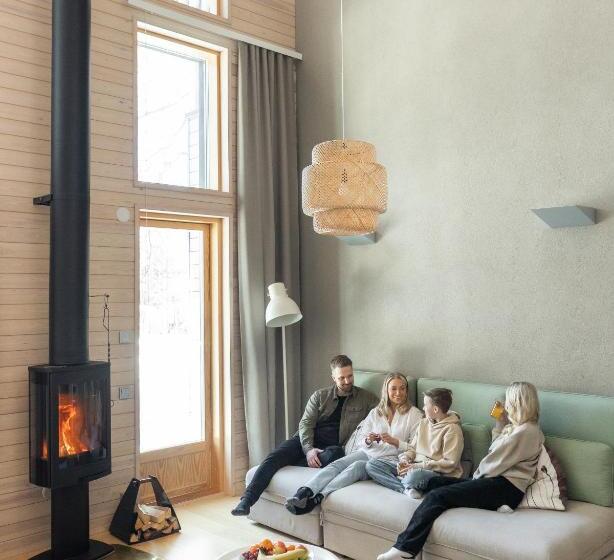 キャビン, Nova Skyland