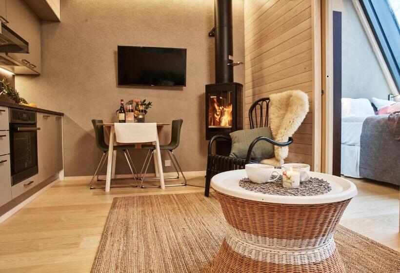 スイート, Nova Skyland