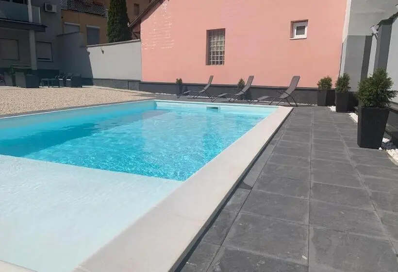 デラックスルーム, Palma Superior