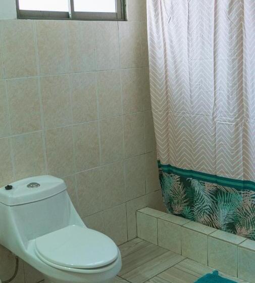 חדר אקונומי, Hostal Y Cabañas Aorangi