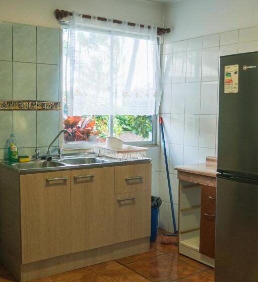 이코노미 룸, Hostal Y Cabañas Aorangi