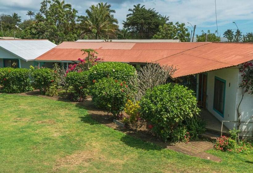 חדר לארבעה סטנדרטי עם נוף לגינה, Hostal Y Cabañas Aorangi