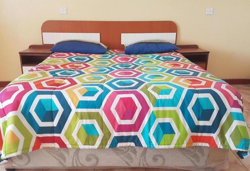 Дом 4 Спальни, Maoni Guest House