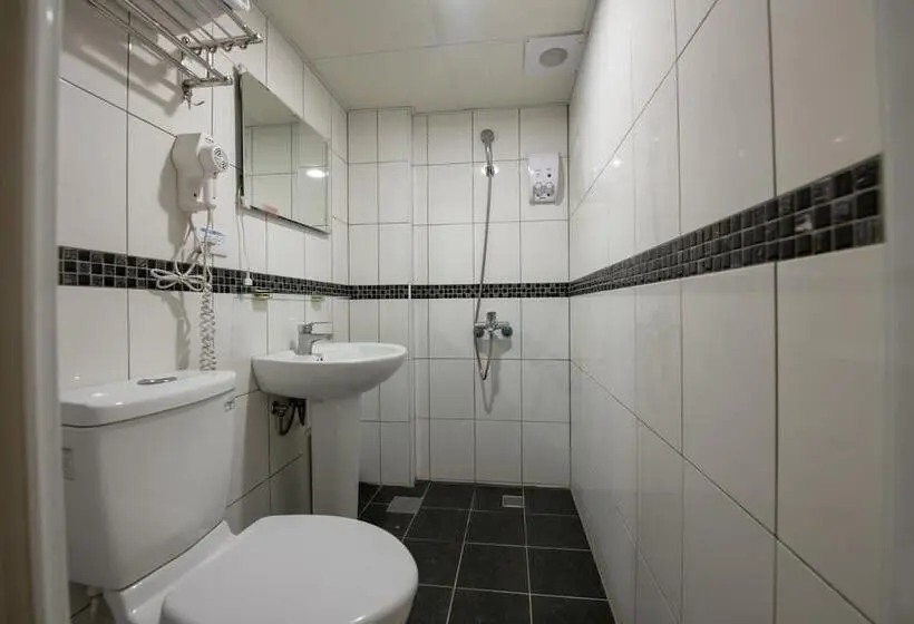 اتاق استاندارد سه نفره, England Vacation