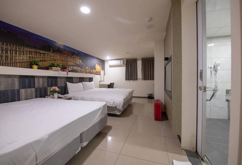 اتاق استاندارد چهار تخته, England Vacation