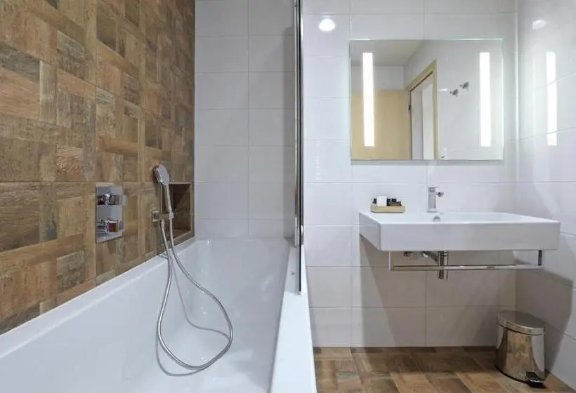 آپارتمان 2 خوابه, Apartmány Terasy Café