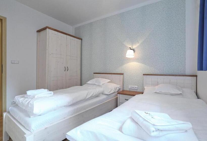 شقة غرفتين, Apartmány Terasy Café