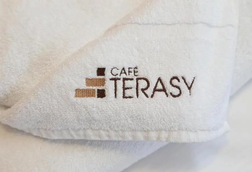 آپارتمان 1 خوابه با تراس, Apartmány Terasy Café
