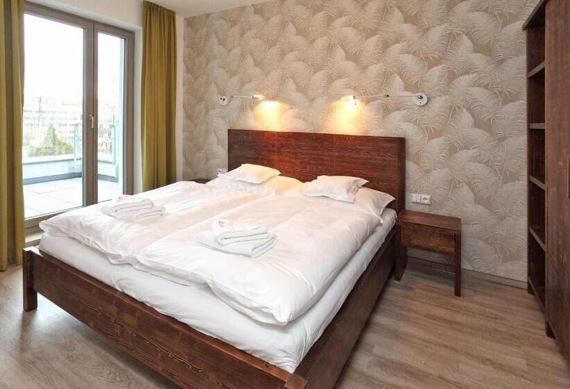 شقة غرفة واحدة مزودة بتراس, Apartmány Terasy Café