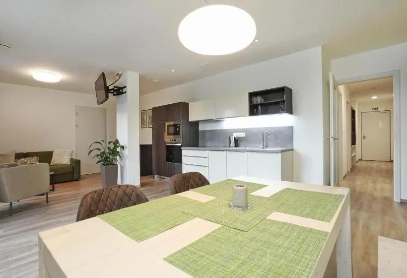 آپارتمان 1 خوابه با تراس, Apartmány Terasy Café