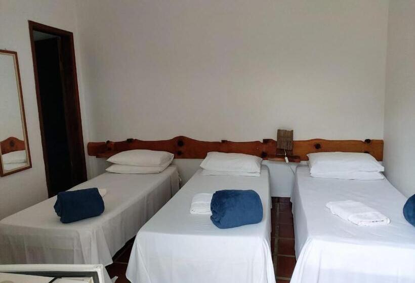Номер Стандарт Трехместный, Pousada Nayane