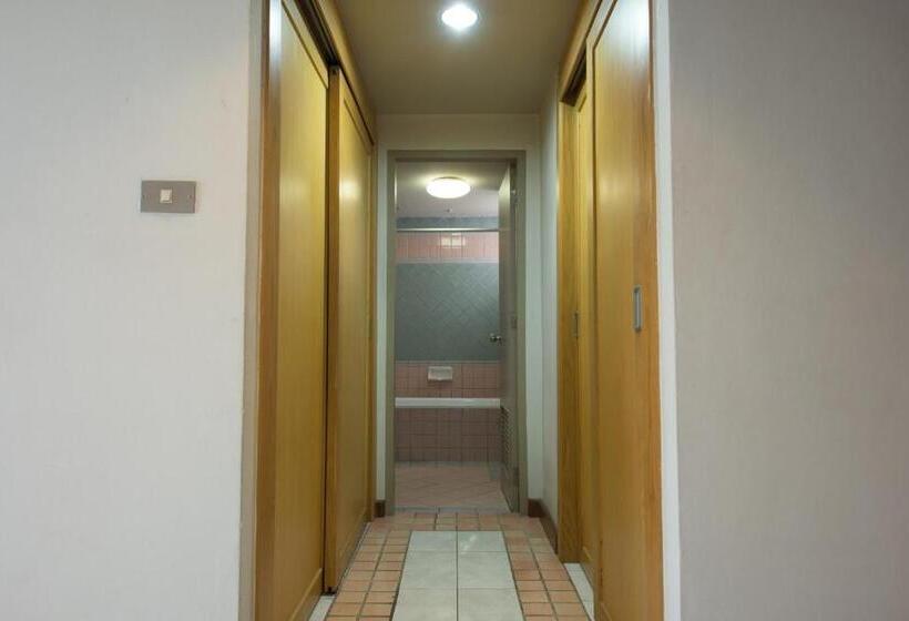 חדר סטנדרט, Baan Pratoom