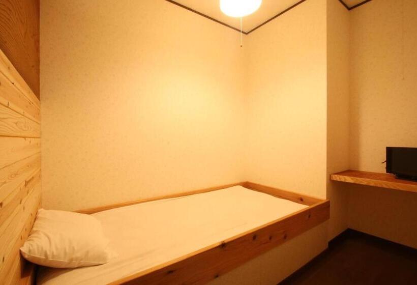 Quarto Estandar Individual, Ikkyu For Backpackers 19