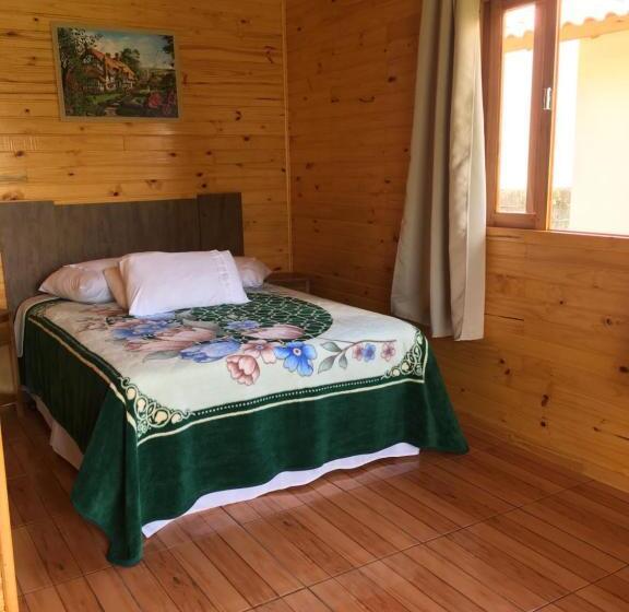 شاليه غرفة نوم واحدة, Pousada Santa Terezinha