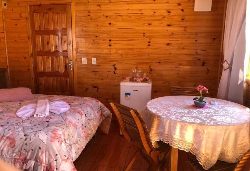 디럭스 룸, Pousada Santa Terezinha