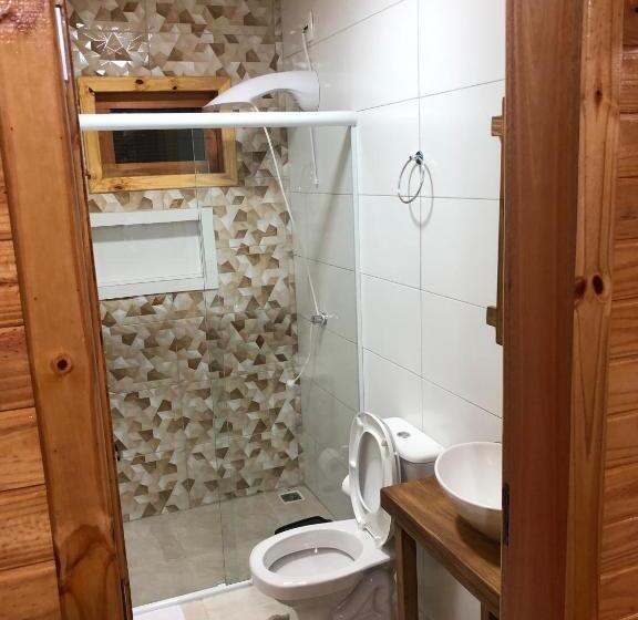 غرفة ديلوكس مزودة بشرفة, Pousada Santa Terezinha