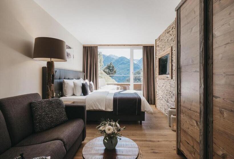 Superior studio with view, Vaya Terrazena Serfaus