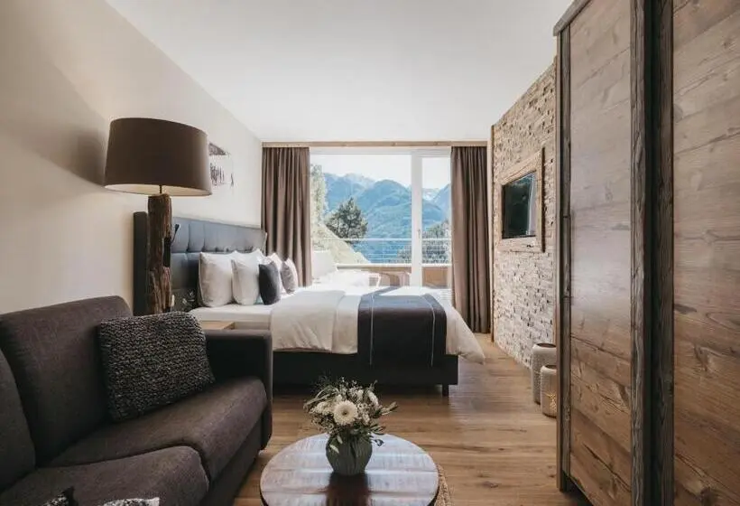 Superior studio with view, Vaya Terrazena Serfaus