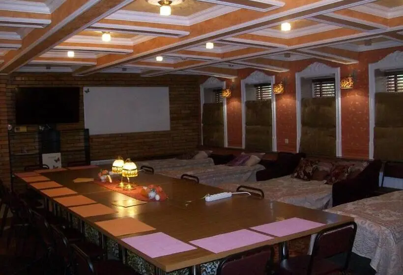 Standard Studio, Athome