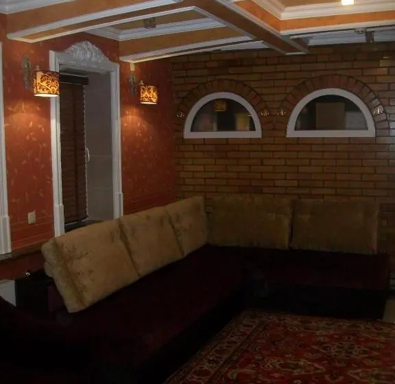 Standard Studio, Athome