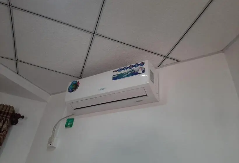اتاق لوکس, Lalanga Homestay