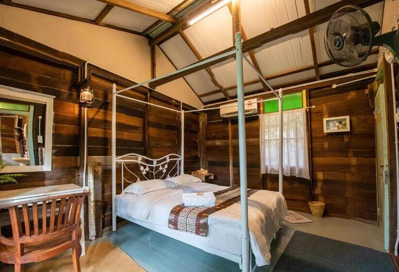 غرفة قياسية مطلّة علي الحديقة, Nature Fruit Farm   Private Estate