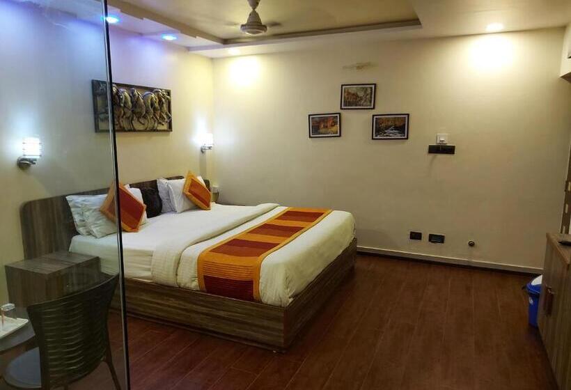 Номер Superior, Shaleen Elegance Homestay Nakki Lake 400 Meters