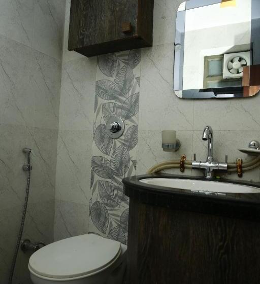 غرفة ديلوكس, Shaleen Elegance Homestay Nakki Lake 400 Meters