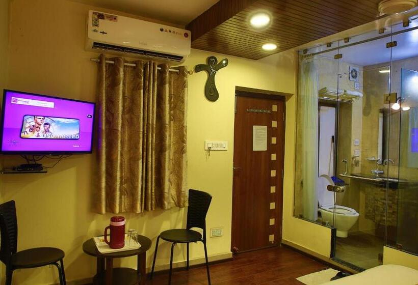 Номер Deluxe, Shaleen Elegance Homestay Nakki Lake 400 Meters