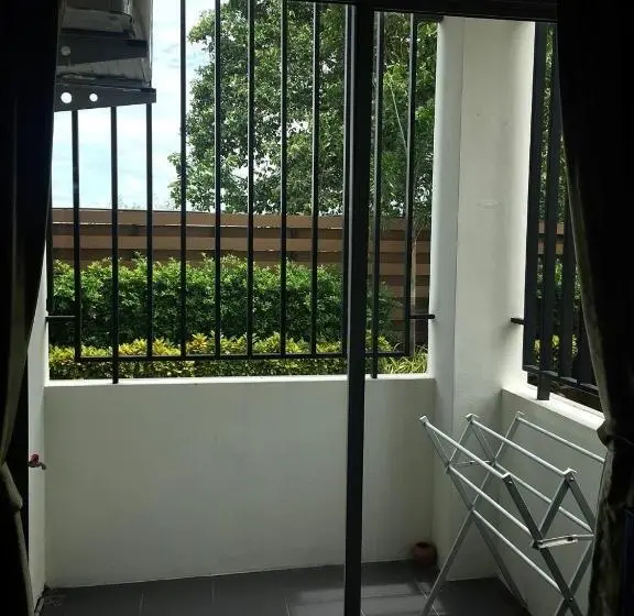 اتاق لوکس با تخت بزرگ, Thani Residence