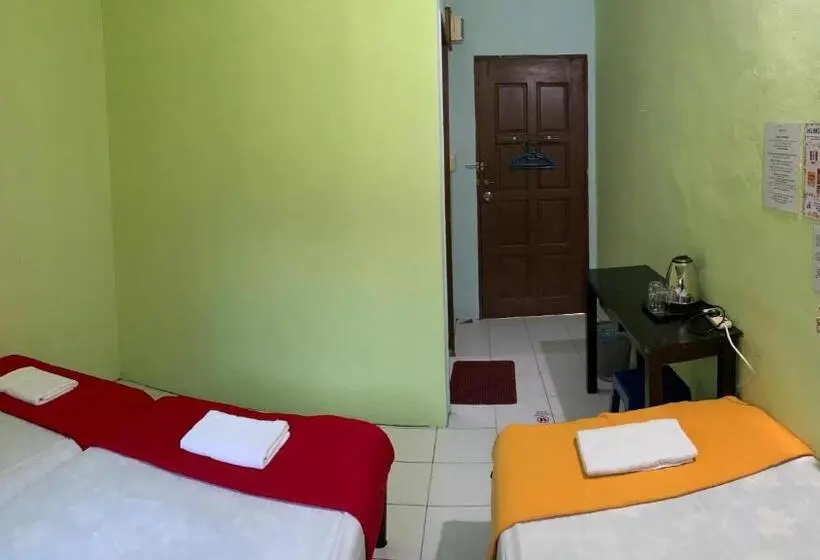 スタンダードトリプルルーム, Rtms Guesthouse Semporna