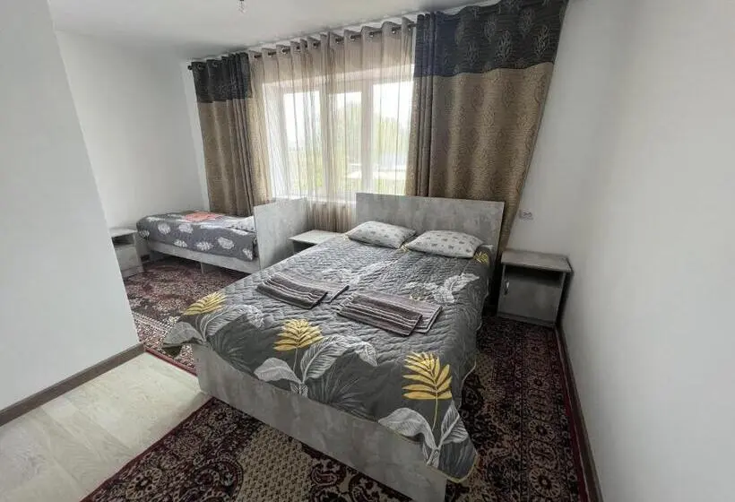 اتاق راحتی سه تخته, Guest House Baytur