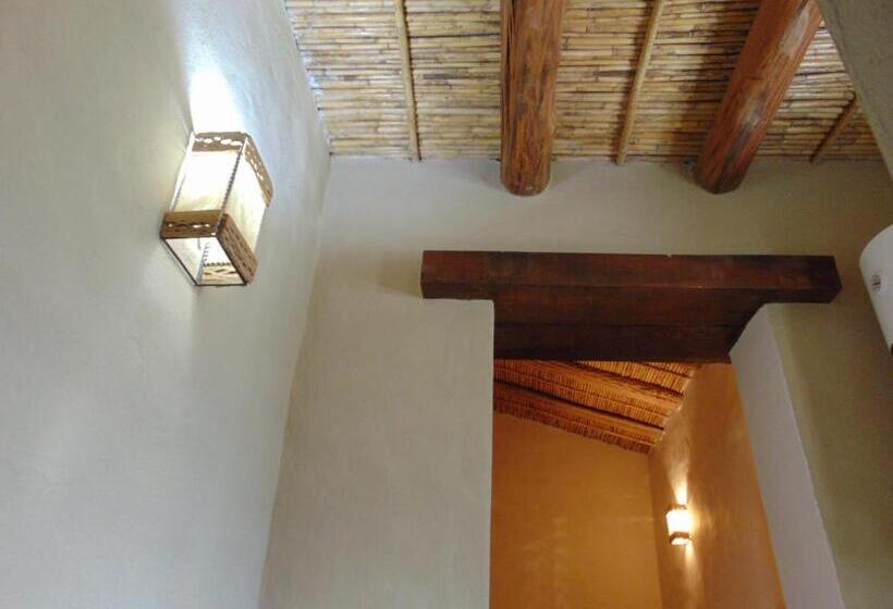 سوییت, Sendero De Las Cabras