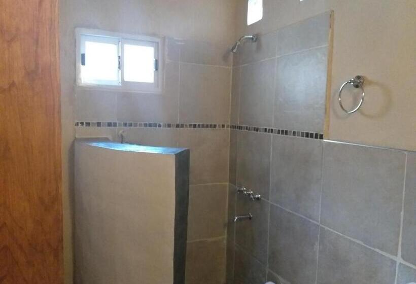 اتاق استاندارد چهار تخته, Sendero De Las Cabras