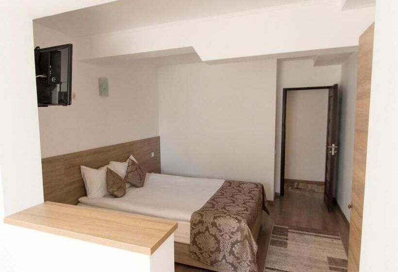 Апартаменты 2 Спальни, La Conac