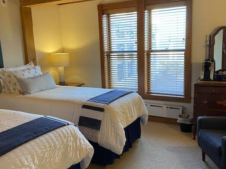 Номер Стандарт Вид на Сад, Spouter Inn Bed & Breakfast