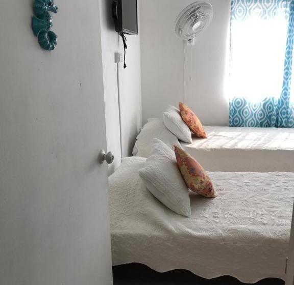 Standard Quadruple Room, Helena S Place