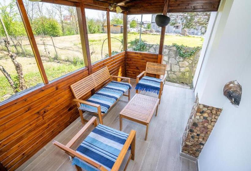 חדר סטנדרט לארבעה, Casa Nikita