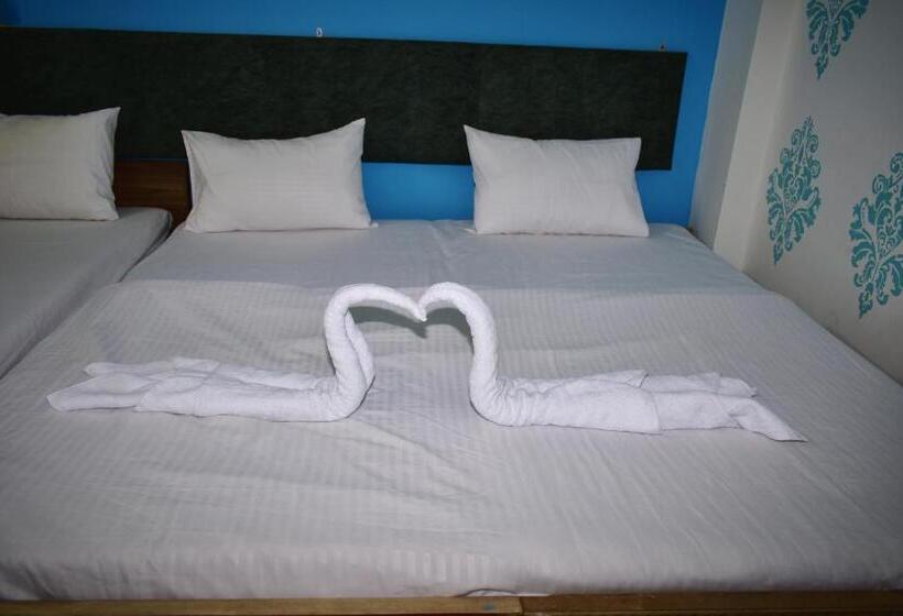 غرفة عائلية, Sandhya Guest House Varanasi Near Ganga River