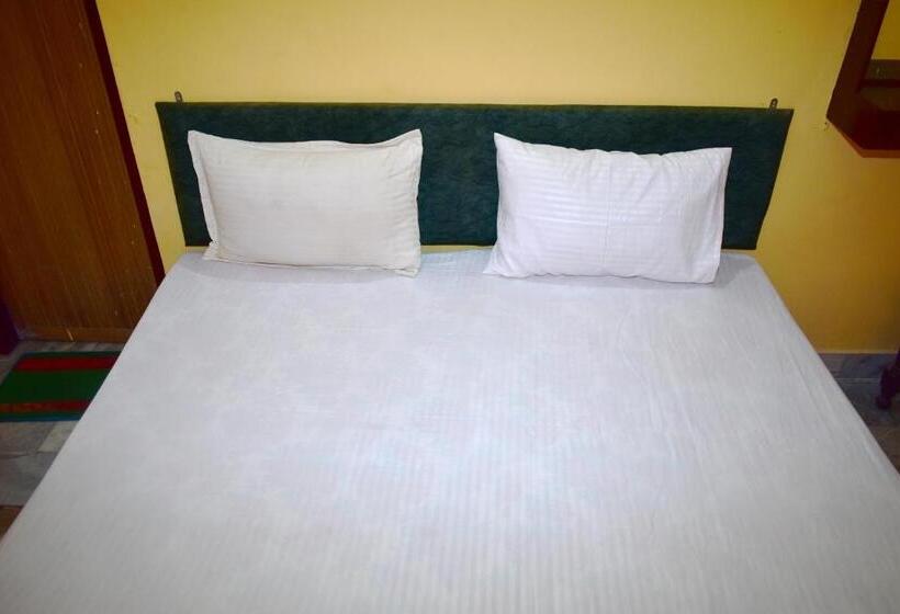 غرفة قياسية, Sandhya Guest House Varanasi Near Ganga River