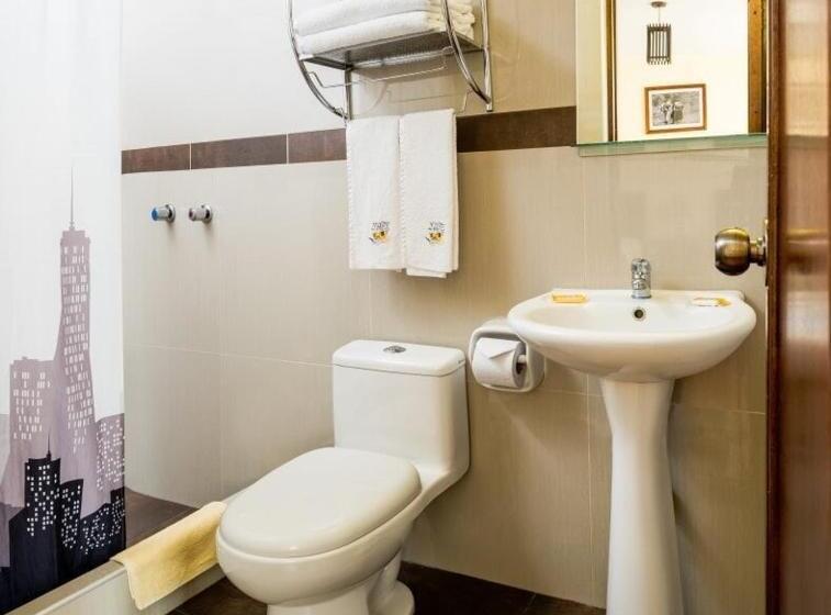 اتاق استاندارد, La Casa De Anita