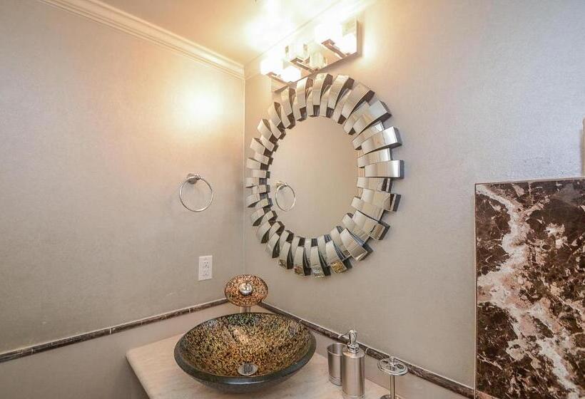 חדר סטנדרט, Houston Towers, Downtown Med Ctr, Nrg, Adults Only