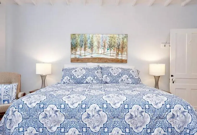 スイート, Cheltenham Suites