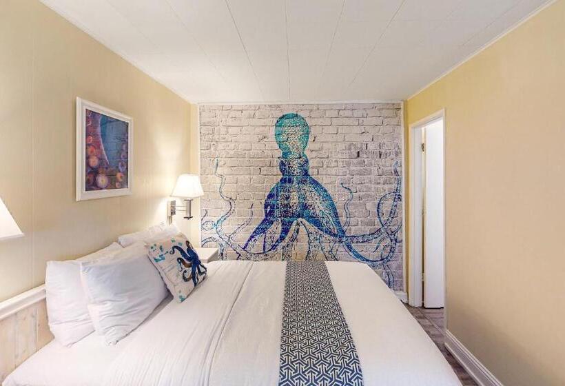 إستديو عائلى, Lamplighter Inn