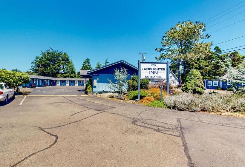 إستوديو سوبيريور, Lamplighter Inn