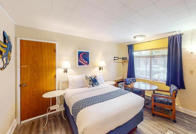 إستديو عائلى, Lamplighter Inn