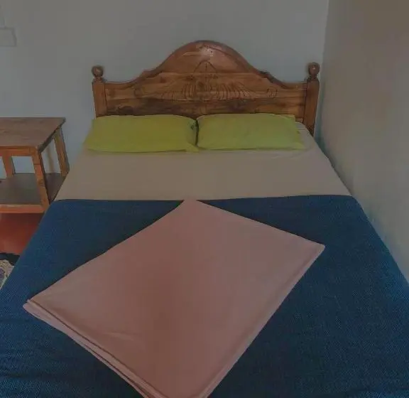 Pokój Rodzinny, Rosenka Haputhale