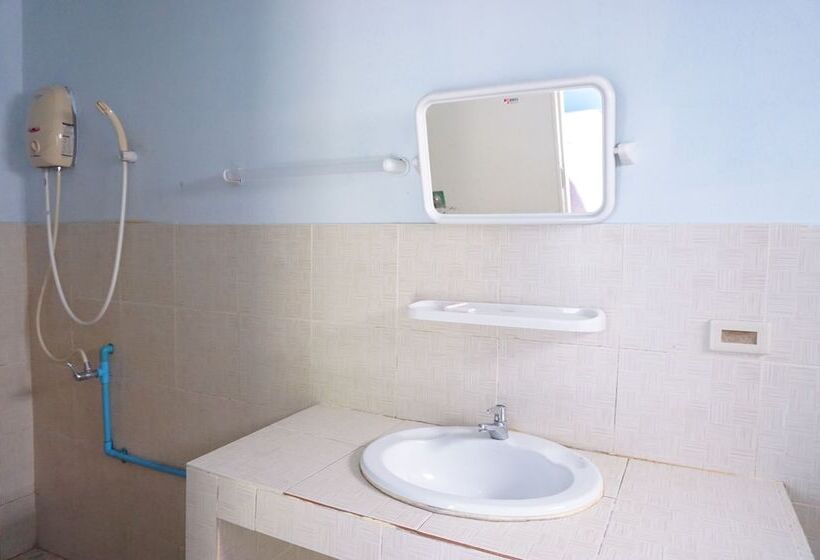 标准间, Dahla House Ranong