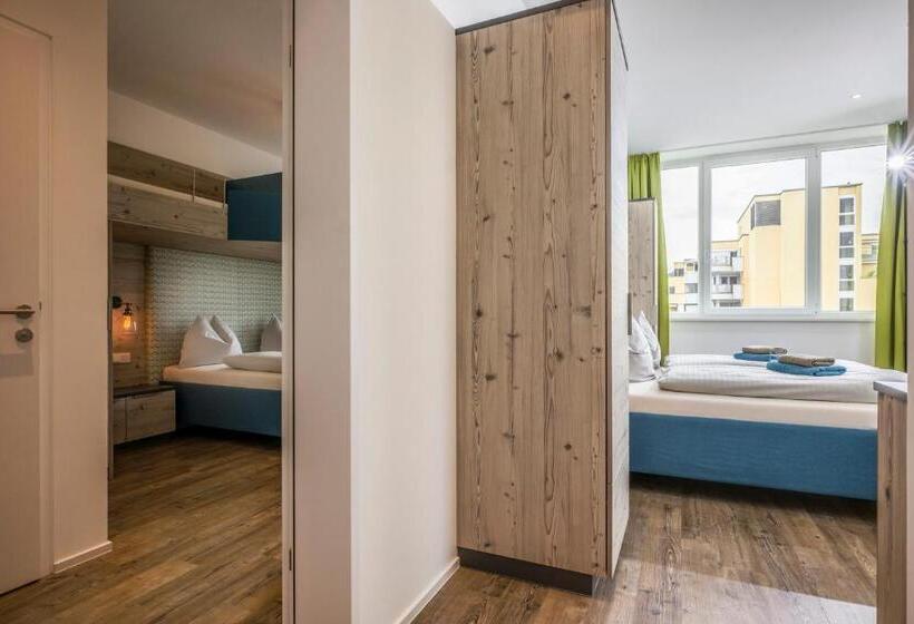 غرفة عائلية, Aparthotel Backstage