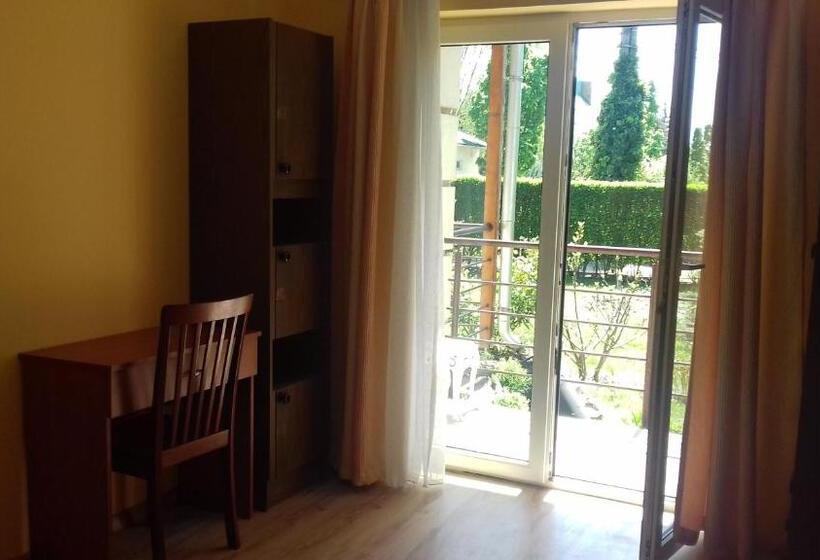 דירת חדר בקומת קרקע, Sorompó Vendégház